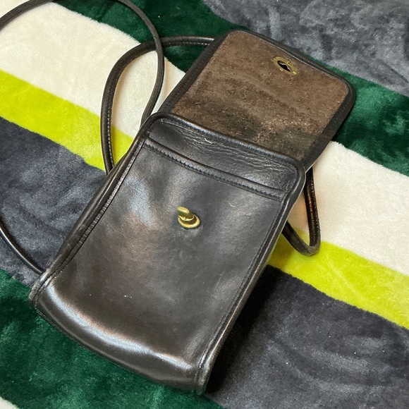 Vintage Coach Black Leather Messenger Bag - Picture 2 of 14